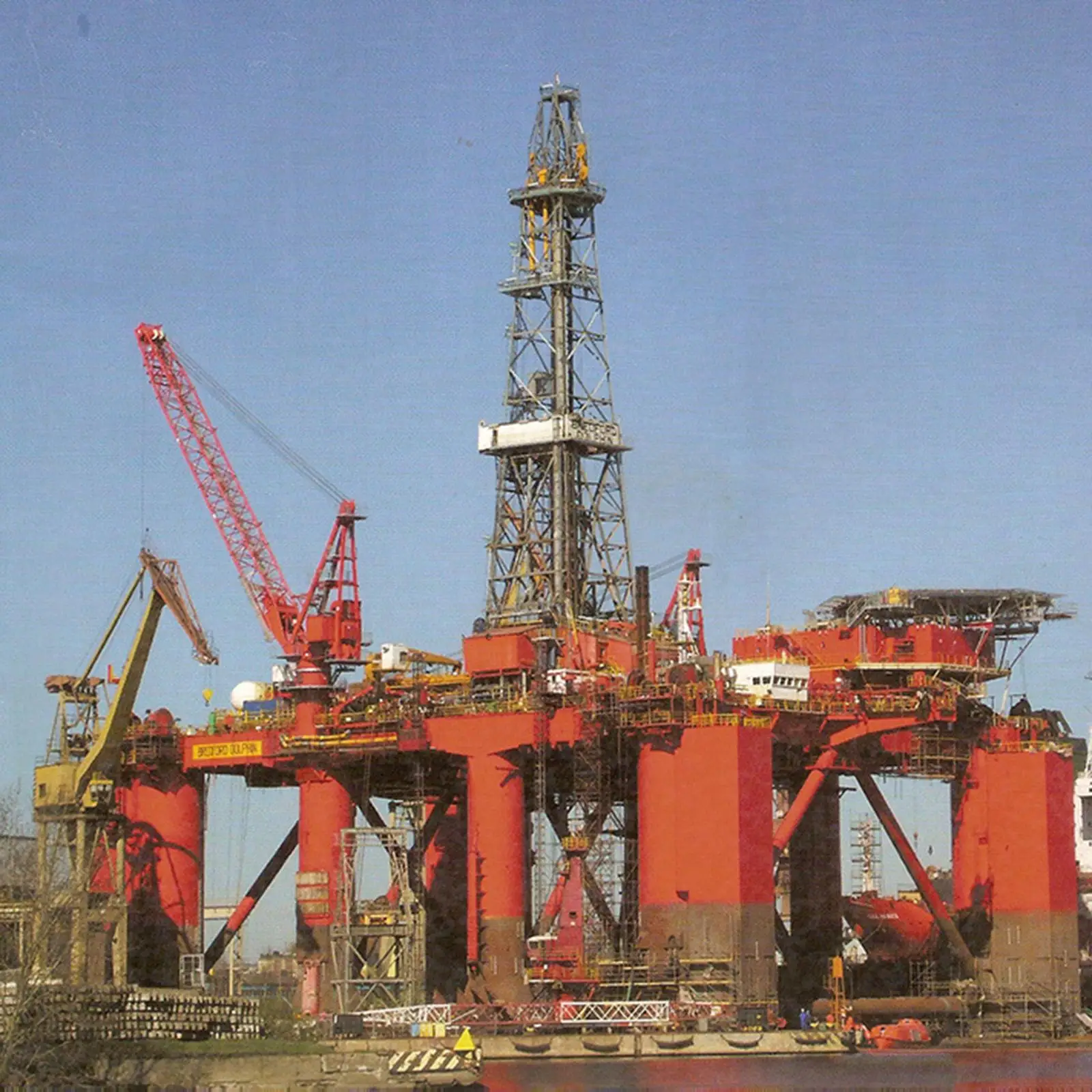 1/400 Semi Submersible Oil Rig Paper Crafts DIY Office Decoration Ornaments Creative Sturdy Accessories Included