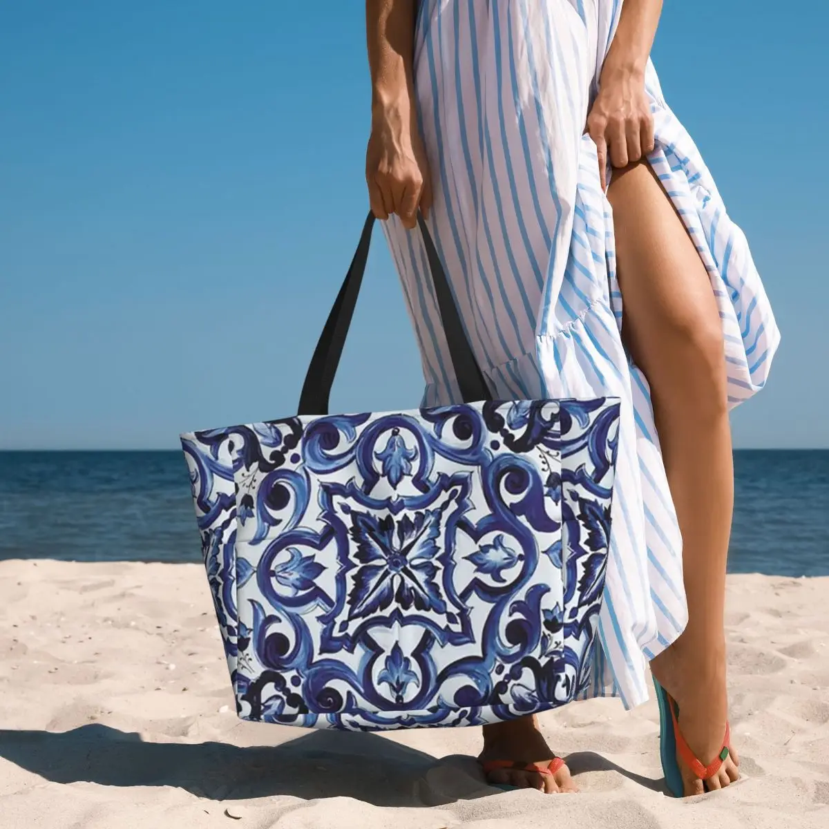 Blue Ornate Floral Mediterranean Sicilian Tile Beach Tote Bag Sport Gym Yoga Duffle Large Tote Bag Women Travel Bag Fitness bag