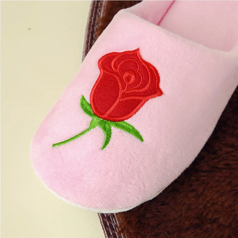 New Rose Soft Plush Cotton Cute Slippers Shoes Couple Unisex Emborider Floor Indoor Home Furry Slippers Women Shoes for Bedroom