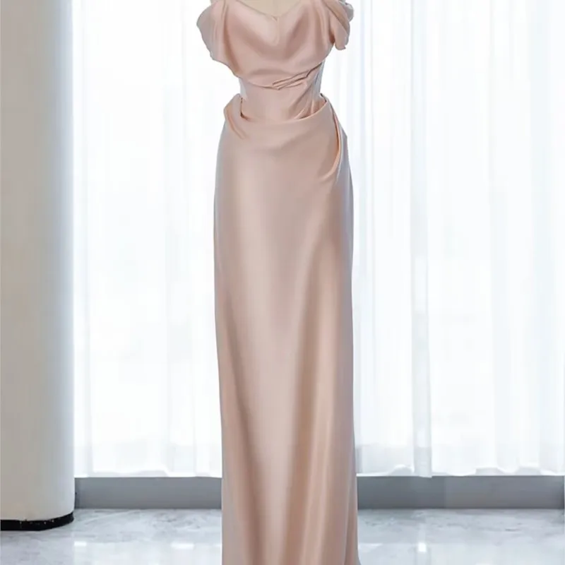 

One line shoulder design Hepburn style satin morning gown welcome toasting dress