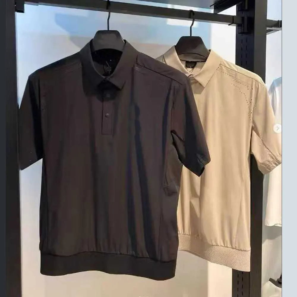 

Новая мужская тонкая футболка для гольфа с короткими рукавами на весну/лето, стильная и модная, быстросохнущая ткань, удобная и дышащая.