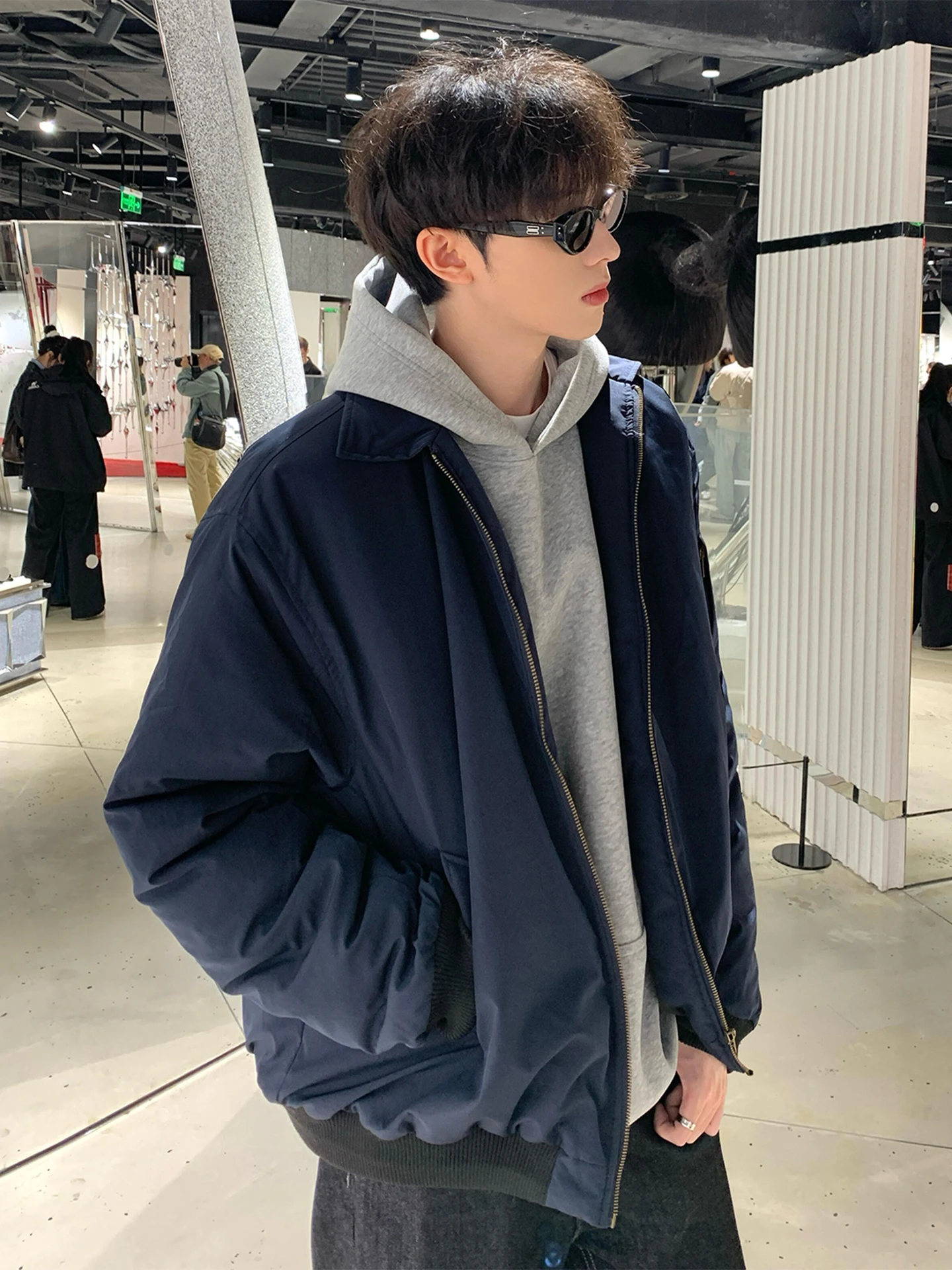 

Thiened Cotton Flight Jaet Men's Autumn Winter ort Coat Warm Sli Cleanfit Loose Sle Long Sve Pure Color Coat