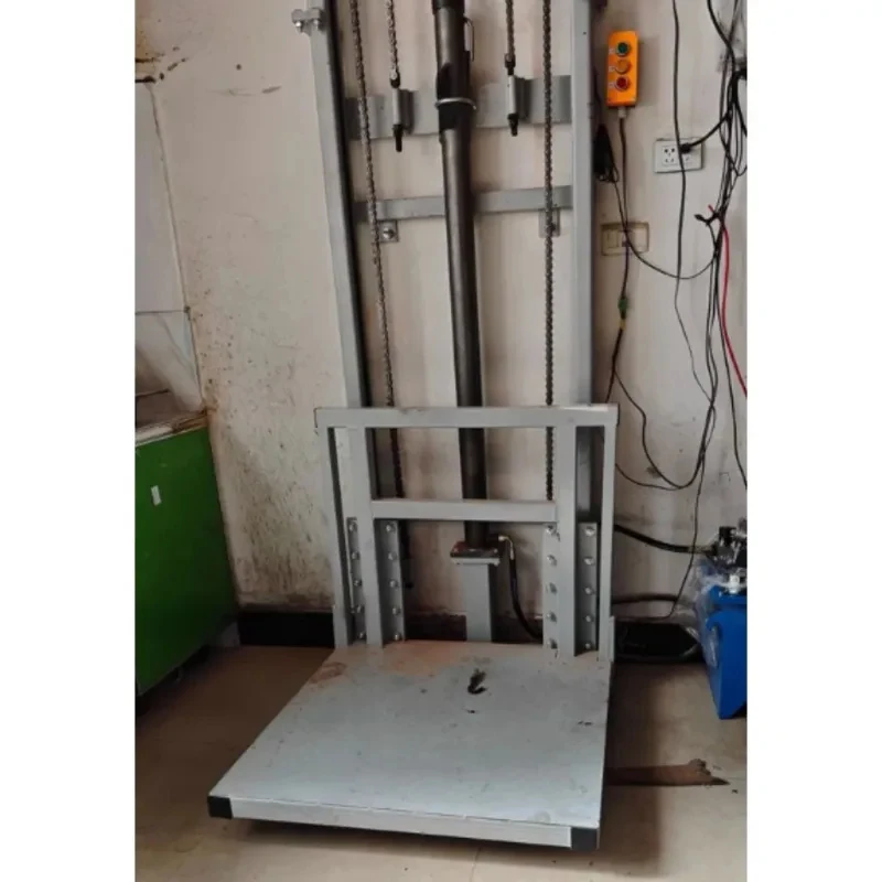 Guide rail type electric small-sized lifting cargo workshop attic elevator