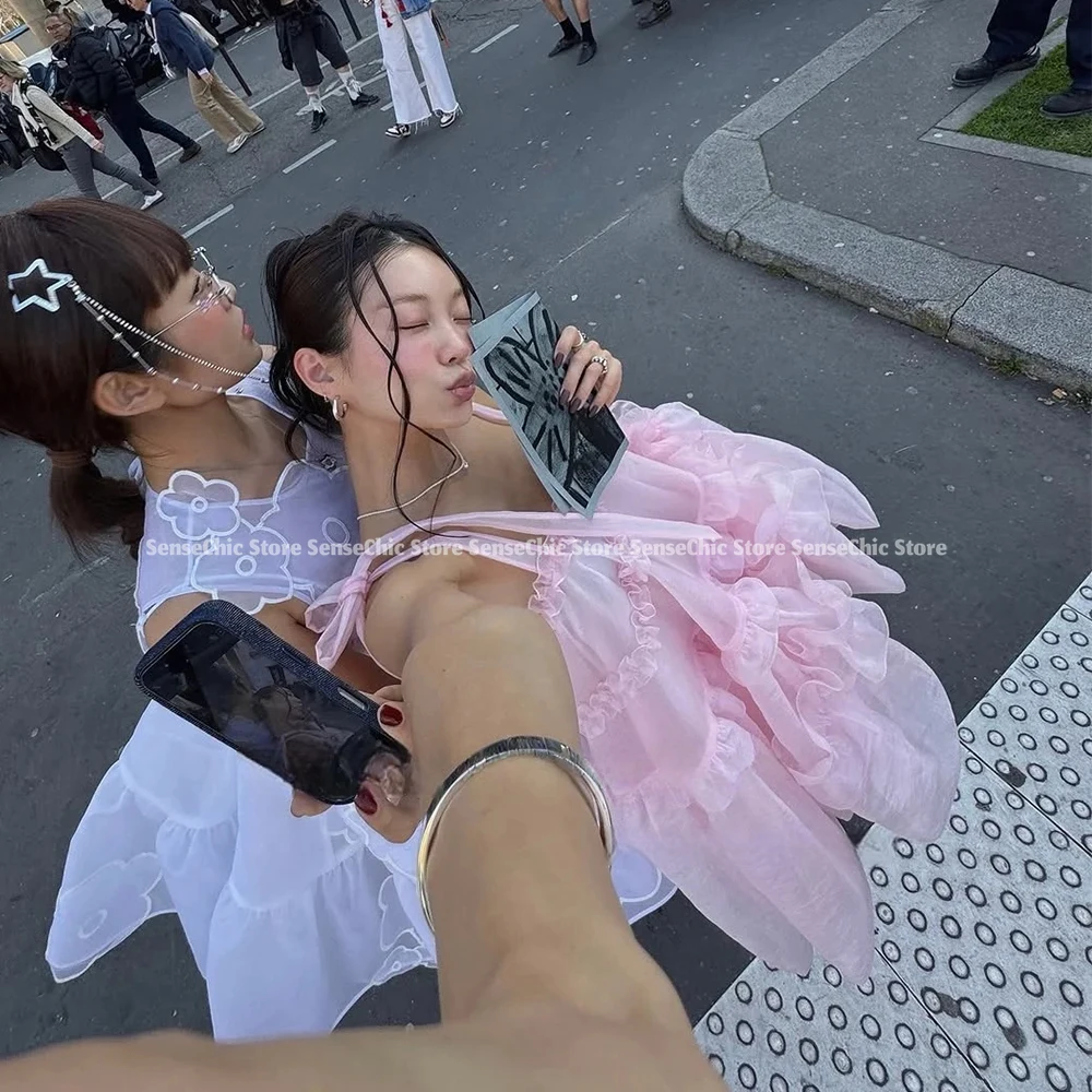 Gaun Prom Mini Merah Muda Gaun Pesta Tali Spaghetti Busur Korea Lipatan Gaun Pesta Tanpa Lengan Ulang Tahun Pendek Tulle Disesuaikan