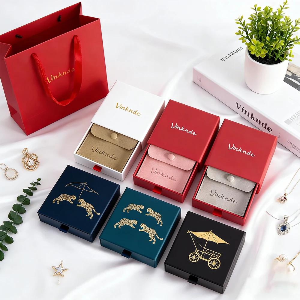 

Красный набор шкатулок для украшений с микрофибровыми мешочками на защелках, подарочные коробки премиум-класса, элегантные подарочные пакеты для колец и серег с возможностью нанесения логотипа