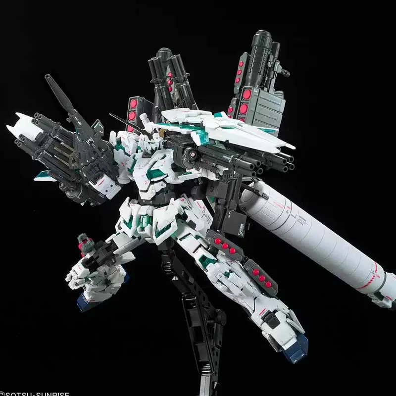 Bandai Originele GUNDAM RG Serie FULL ARMOUR EENHOORN GUNDAM Anime Action Figure Model Assemblage Speelgoed