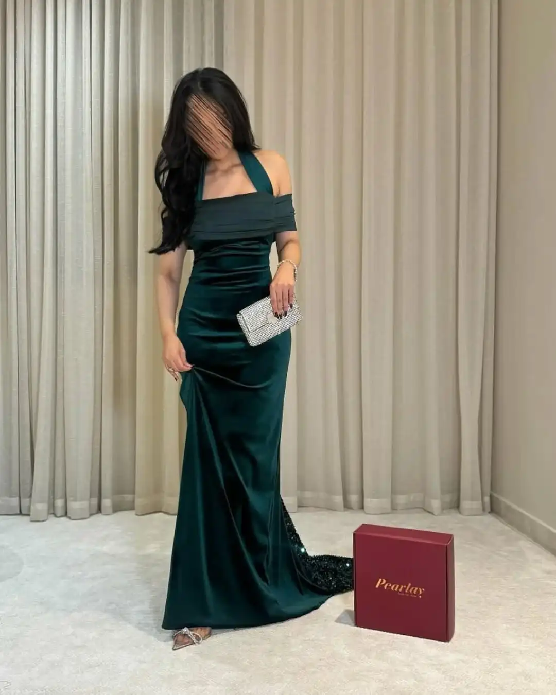 

Customized Exquisite Mermaid Halter Off the Shoulder Sequined Evening Dresses Modern Velvet Vestido De Festa Vestido De Noche