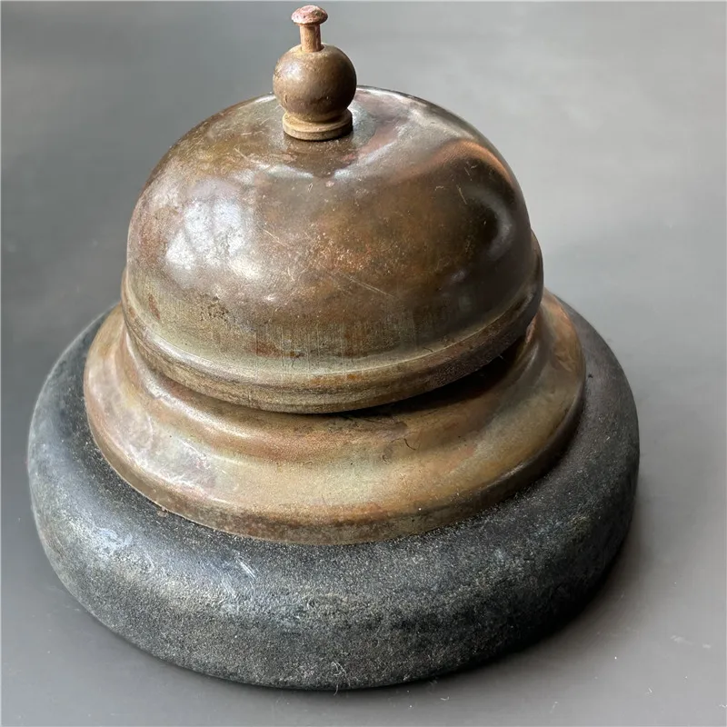 Appreciation of Bronze Crafts (Bells Ring)