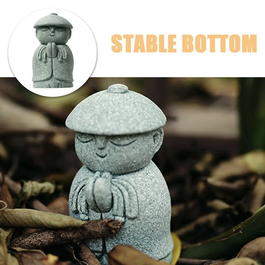 

Small Buddha Sculpture Retro Craft Desktop Decoration Zen Garden Monk Statue Prayer Statue Zen Buddha Monk Craft Decor