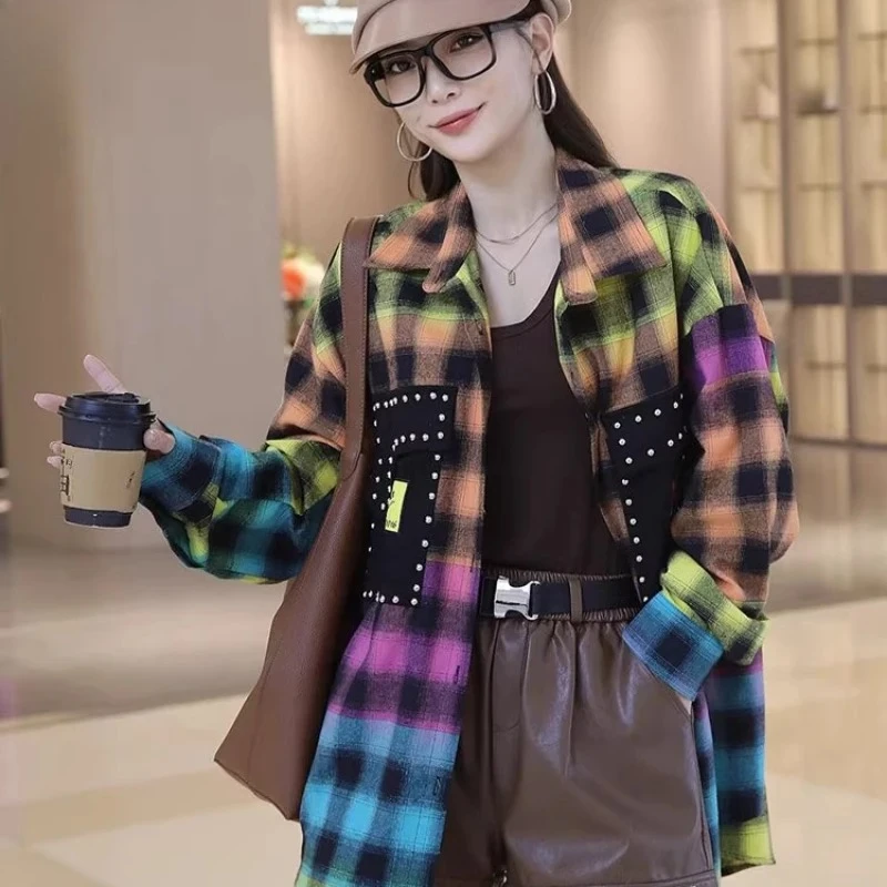 

Fall New Arrival Women's Oversized Plaid Shirt Jacket Vintage Lazy Vibe Luxury Chic Top Age-Reducing Loose-Fit Casual Outerwear