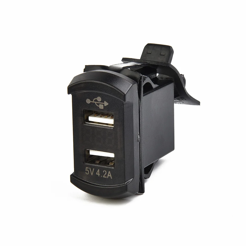 Switch Digital Display Voltmeter Truck Waterproof & Cable 12V Boat Charger Dual USB Dustproof LED Large Capacity