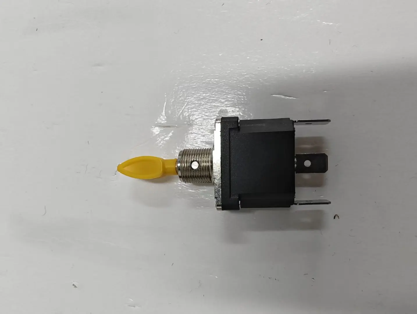 Toggle Switch 3PIN 4360328 1001155045 For JLG T350 460SJ 660SJ 1532E2 1532E3 1932E2
