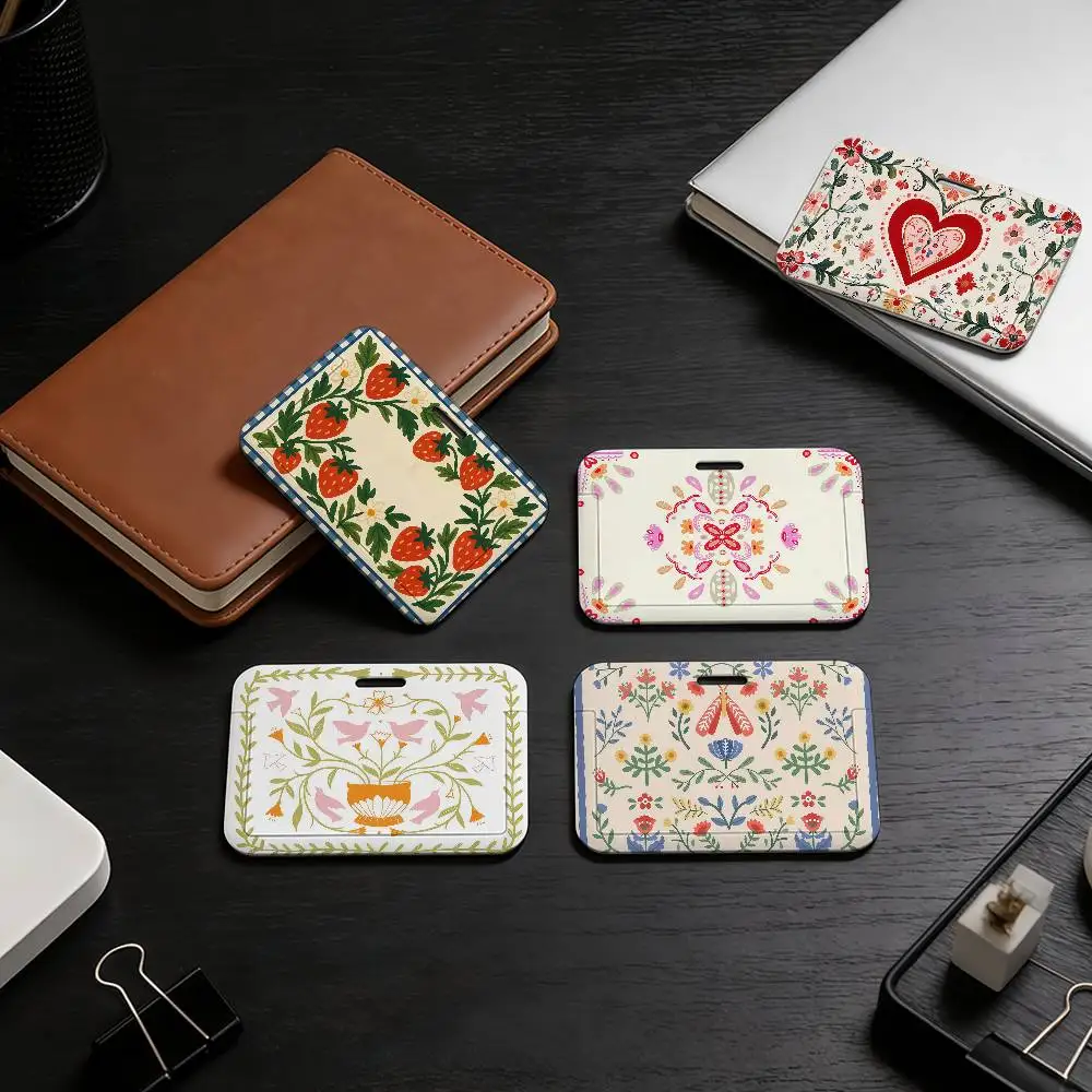 Fashion Retro Floral Heart Design Badge Holder ID Card Credit Cards Protector With Clear Window For Gift Office School