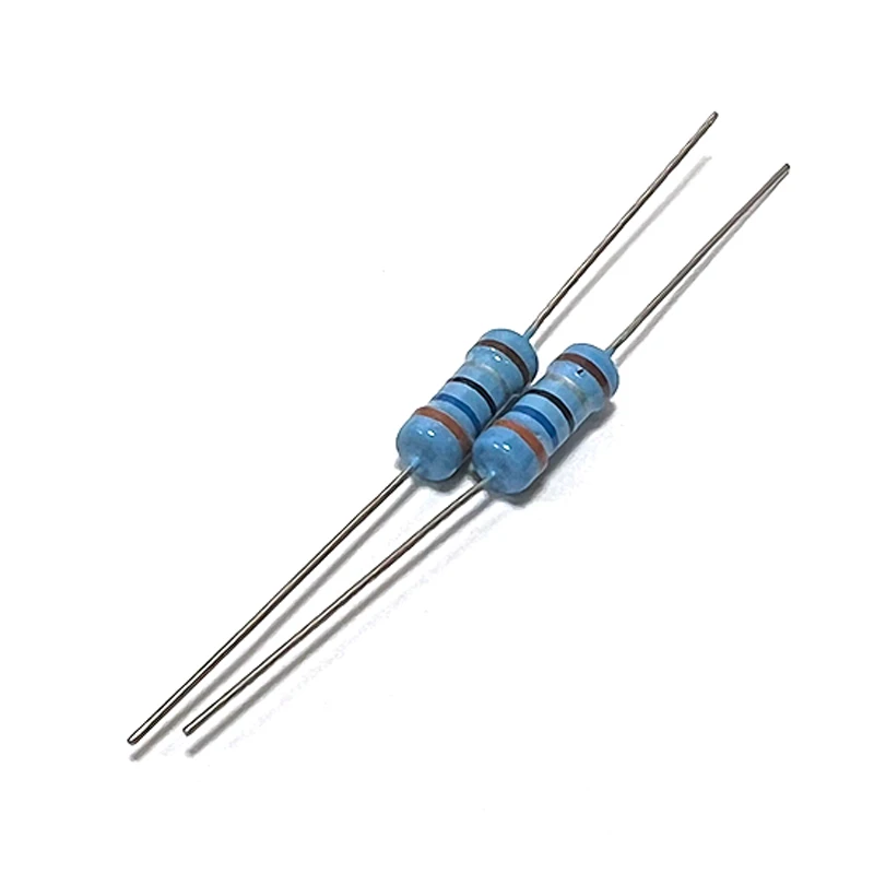 20 قطعة 1 واط معدن مقاوم من غشاء 0.33 0.36 0.36 3.3 3.6 3.9 33 36 39 330 360 390 R K أوم خمسة ألوان حلقة 1% المقاومة 0.33R 0.36R