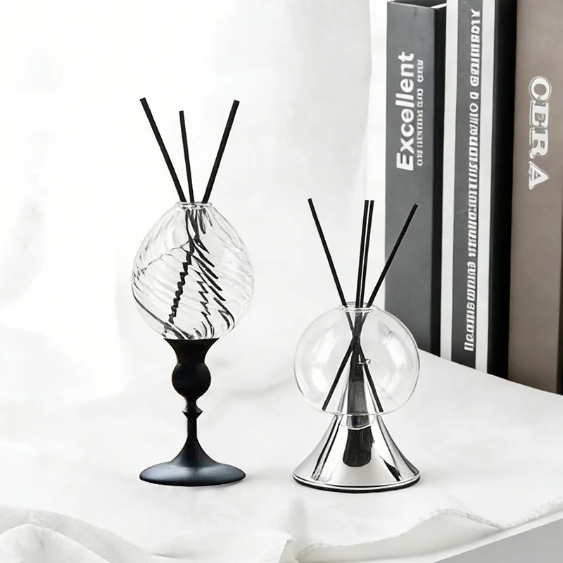 Pot-bellied Glass Aromatherapy Bottle Ornaments Fire-free Essential Oil Bottle Rattan Expansion Volatile Bottle Home Decor
