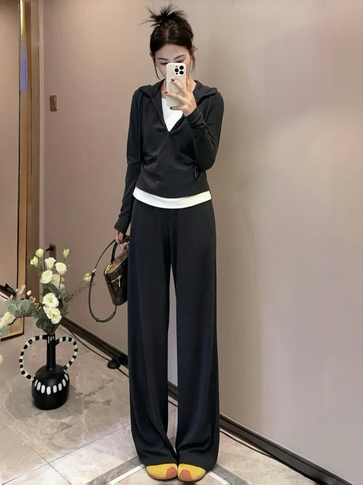 

Spring 2026 Women's Slim Fit Sporty Set Black Wide Leg Pants Two Piece Suit Casual Sportswear Long Sleeve Hoodie Style