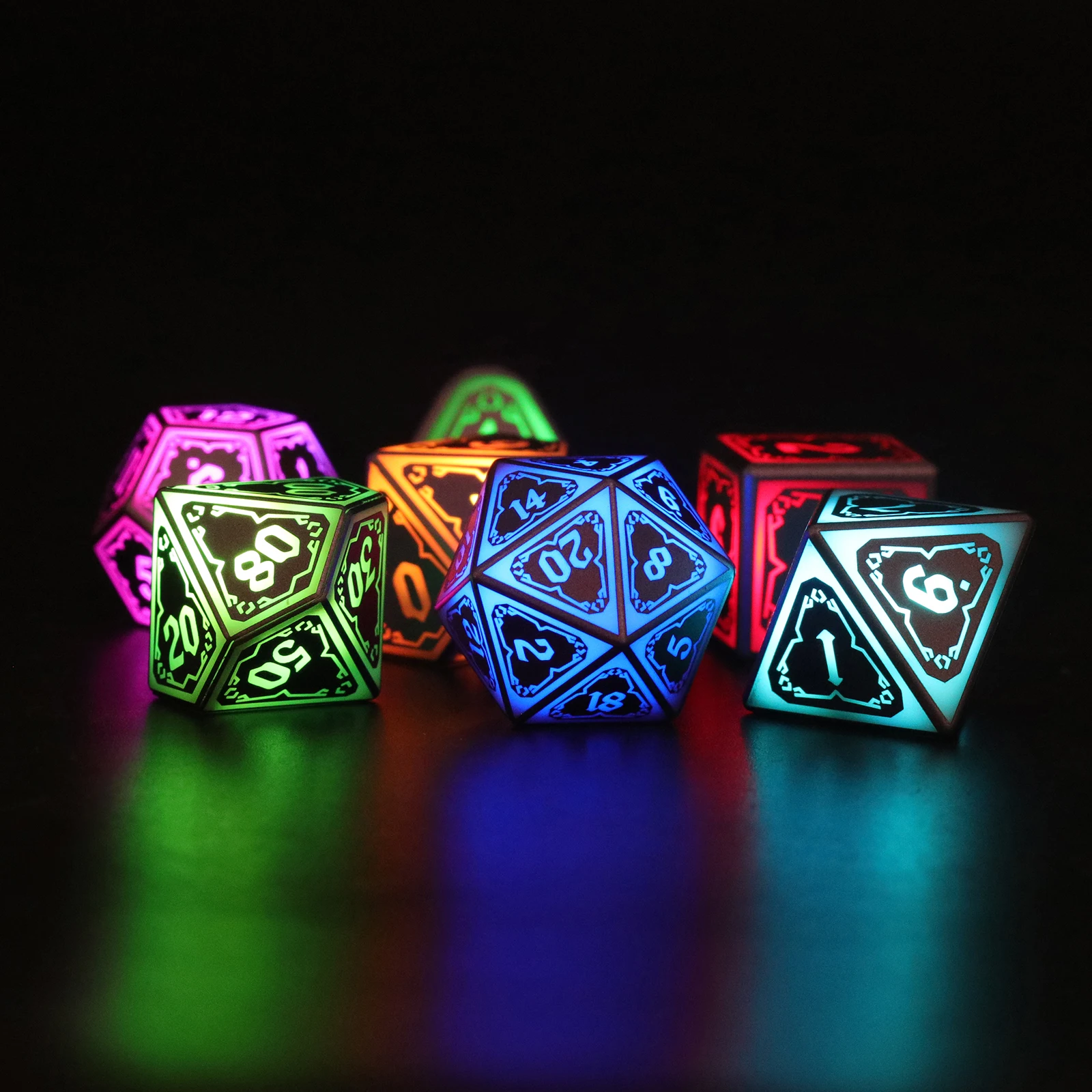 DND Dice Wireless Charging LED Dice, Recarregável Light Up Dice Set com Caixa de Carregamento para Dungeons and Dragons, Role Playing Game