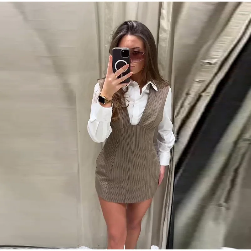 

FL Casual Stripe Sleeveless Mini Dresses Women's Slim Waist-cinching V-neck Dress 2026 New Ladies Spring Summer Solid Outwear