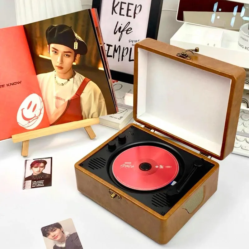 

CD player retro listening to albums CD player Bluetooth speaker CD disc vinyl record player birthday gift