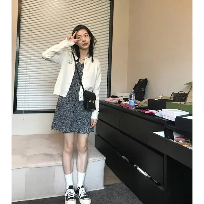 

2025Knitting Thin Cardigan Coat Women Clothing Bear Embroidery Long Sleeve White Sueter Mujer Japanese Casual Sweater Pull Femme