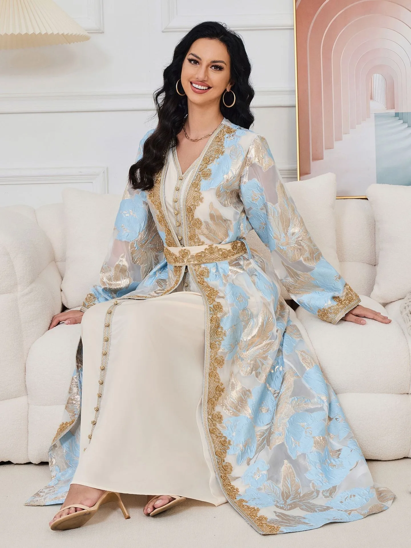 Wholesale Middle Eastern Muslim Abaya Women's Long Dress with Heavy Beading Elegant Party Gown Dress