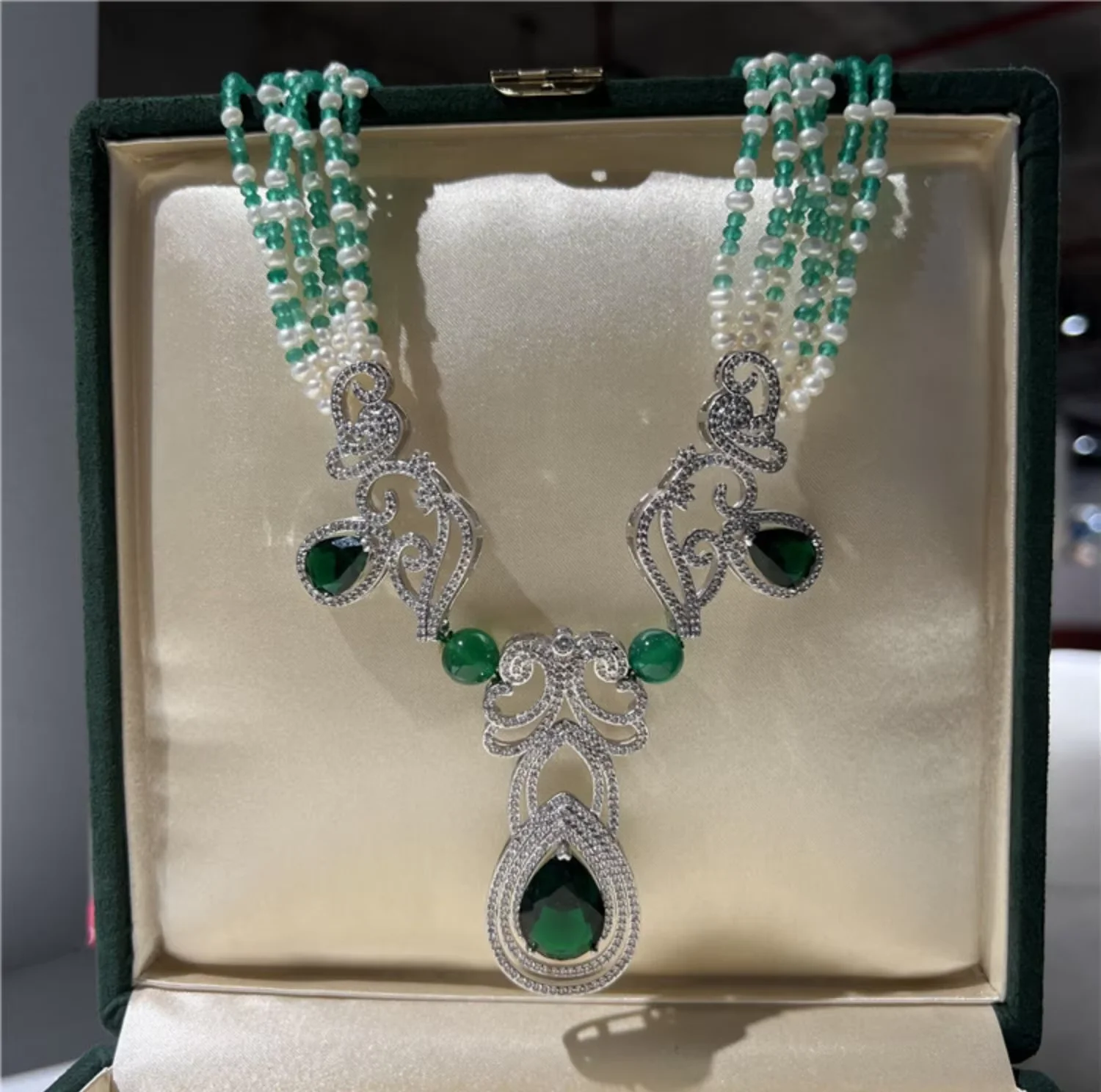20” 3mm Green Aventurine  With White Pearl Necklace Big CZ Pendent