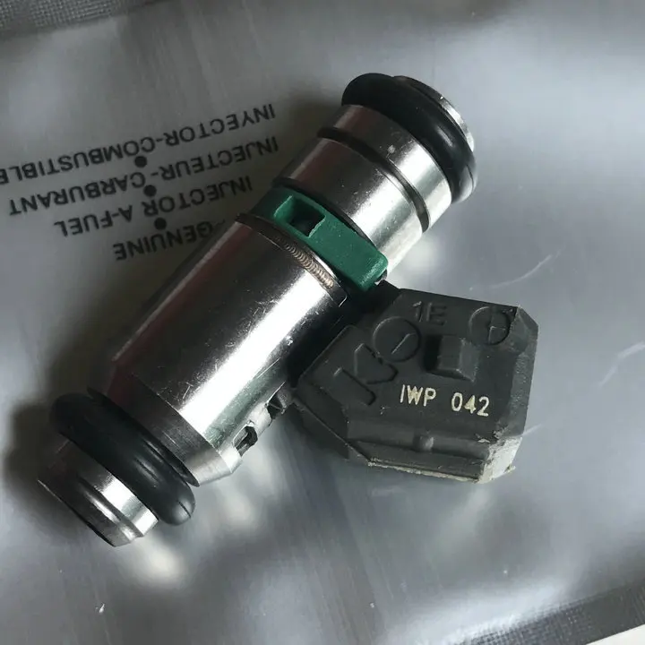 8200028797 IWP042 is applicable to RENAUT electric injector RENAUT LAGUNA