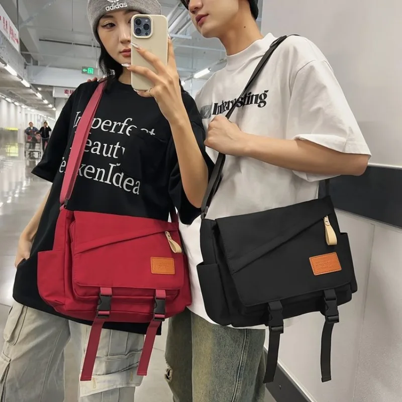 

Стильные дизайнерские сумки для подгузников: Женская роскошная кожаная сумка-мессенджер через плечо, минималистичная винтажная элегантная модная большая сумка-тоут