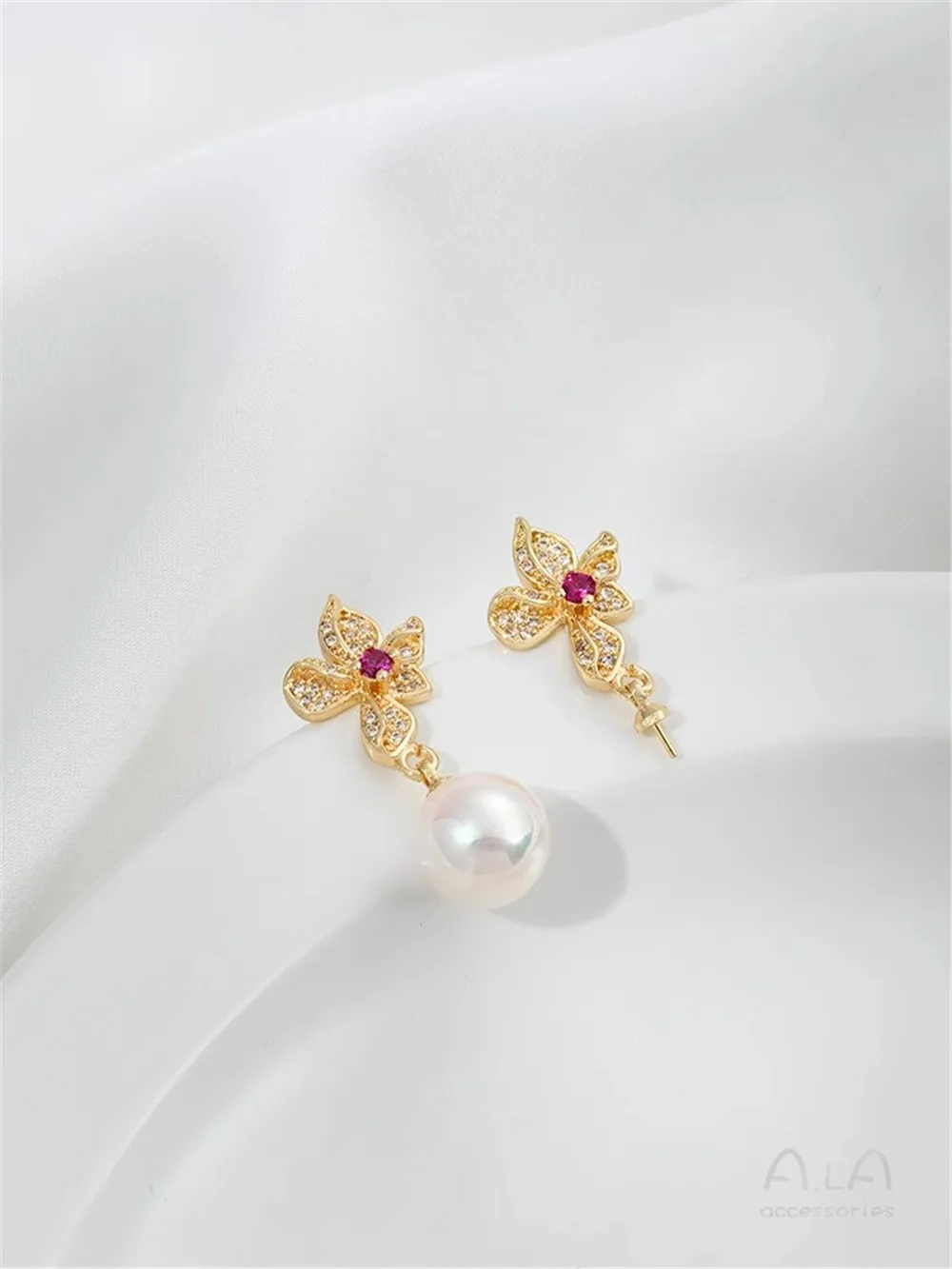 Micro-inlaid Zircon 14K Gold-coated Flower Hanging Sheep Eye Beads Stud Earrings DIY Pearl Handmade Ear Jewelry Accessories