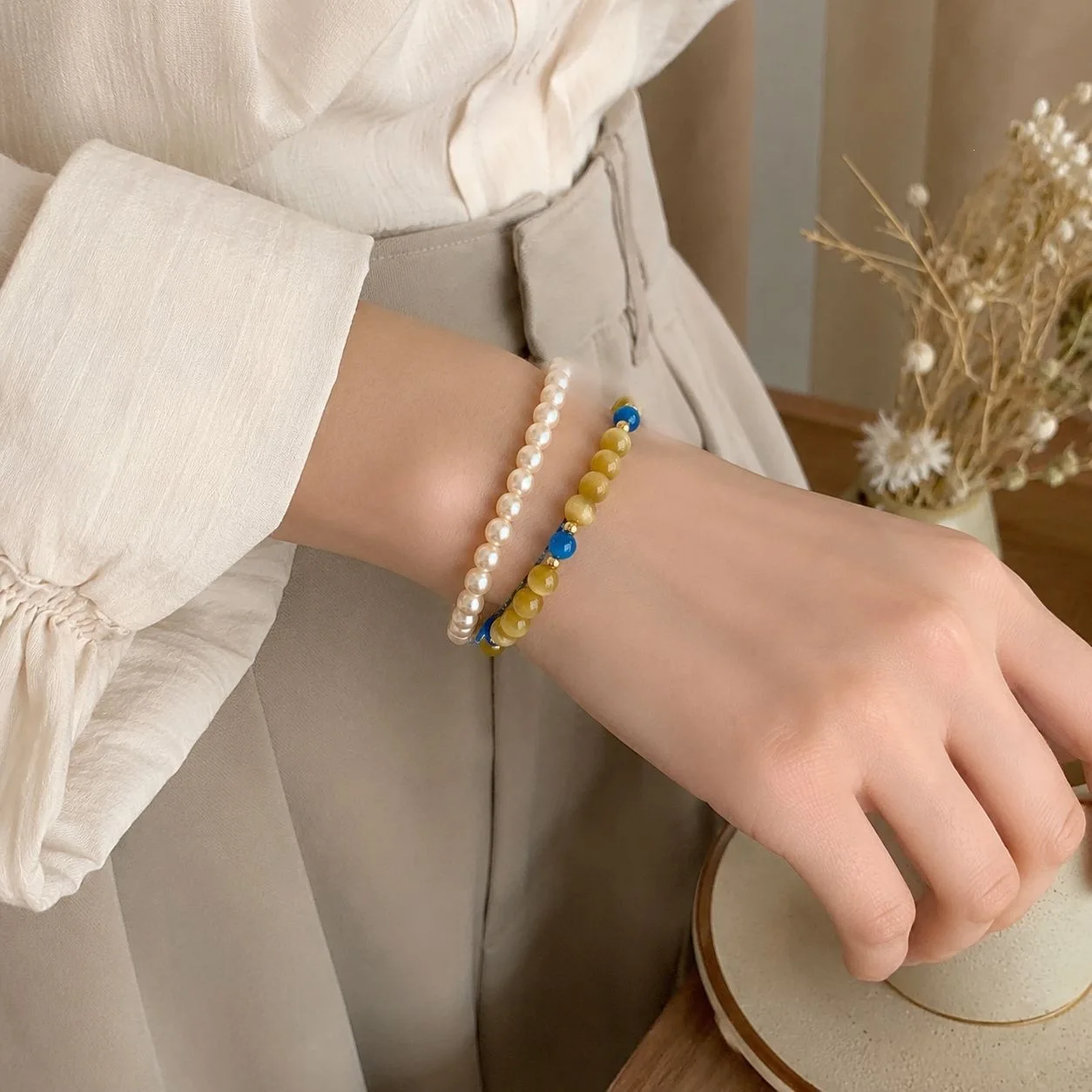 Bracelet Chinese Style Seed Pearl Cat Eye Stone Contrast Color Stackable Layered Delicate High Quality Jewelry for Women Daily