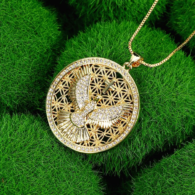 Fashionable and Exquisite Crystal Zircon Hollow Holy Spirit Pendant Peace Dove Cross Necklace Women's Lucky Amulet Jewelry