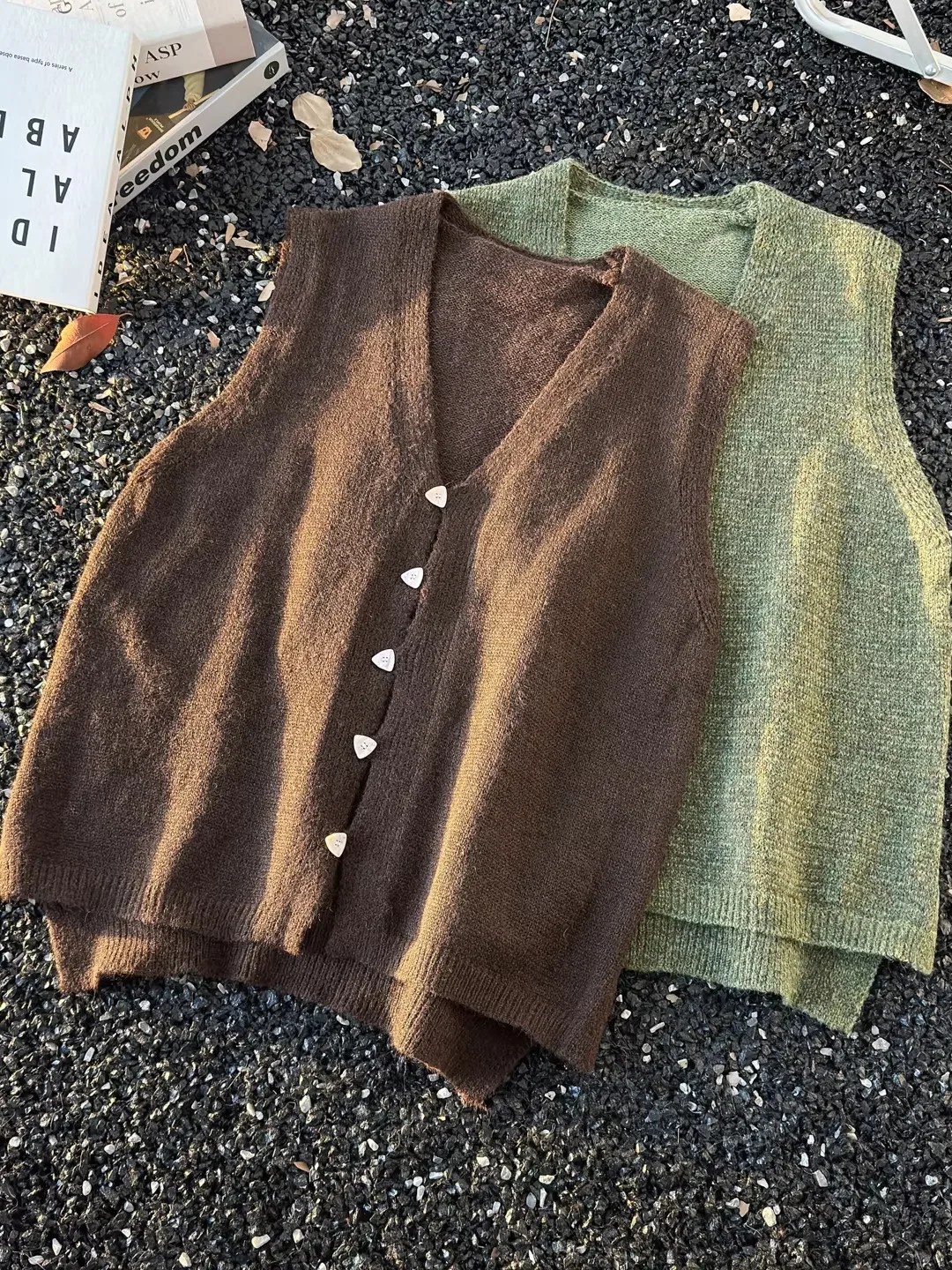 

Мужской вязаный жилет с V-образным вырезом в американском стиле, осенне-зимний, модный брендовый кардиган-свитер с подплечниками для многослойного ношения