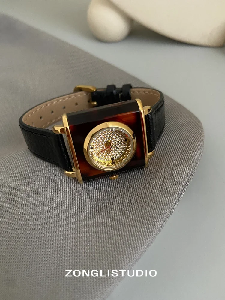 Fashion Ladies Watch Amber Round Dial Vintage Temperament Bracelet Leather Women's Watch Relojes Para Mujer
