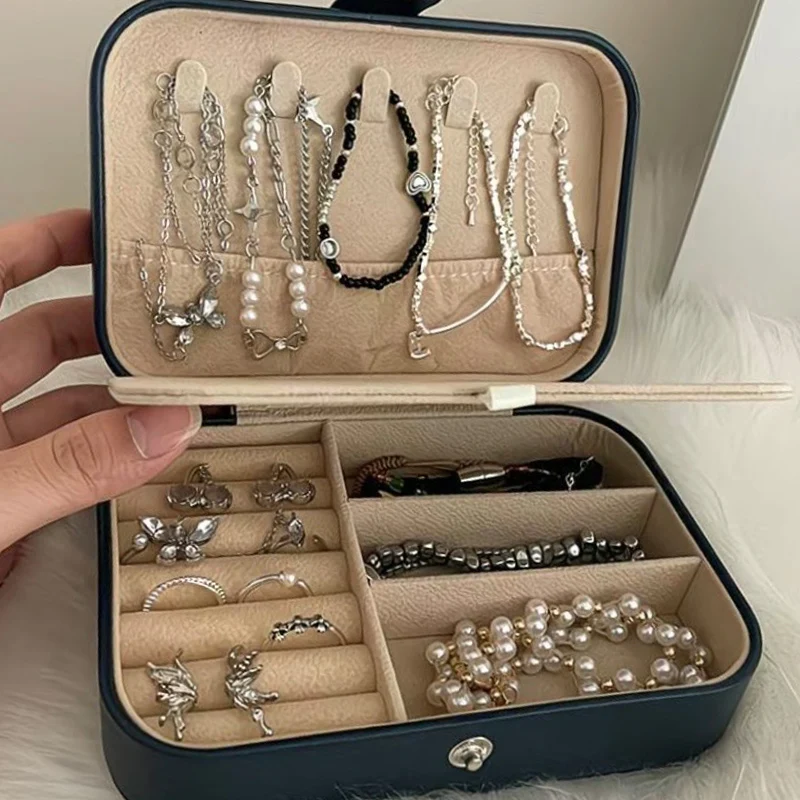 Портативная коробка для хранения ювелирных изделий из искусственной кожи, ожерелья, браслеты, серьги, чехлы для хранения, розовые, синие бархатные коробки для выставки товаров