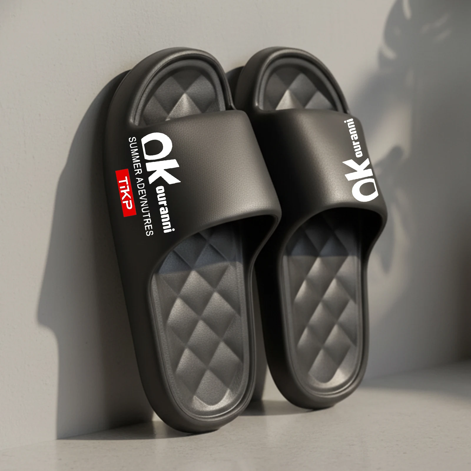 Summer Innovative Design Eva Men's Shoes, Soft and Lightweight Home Slippers, Suitable for Indoor and Outdoor Leisure Activities