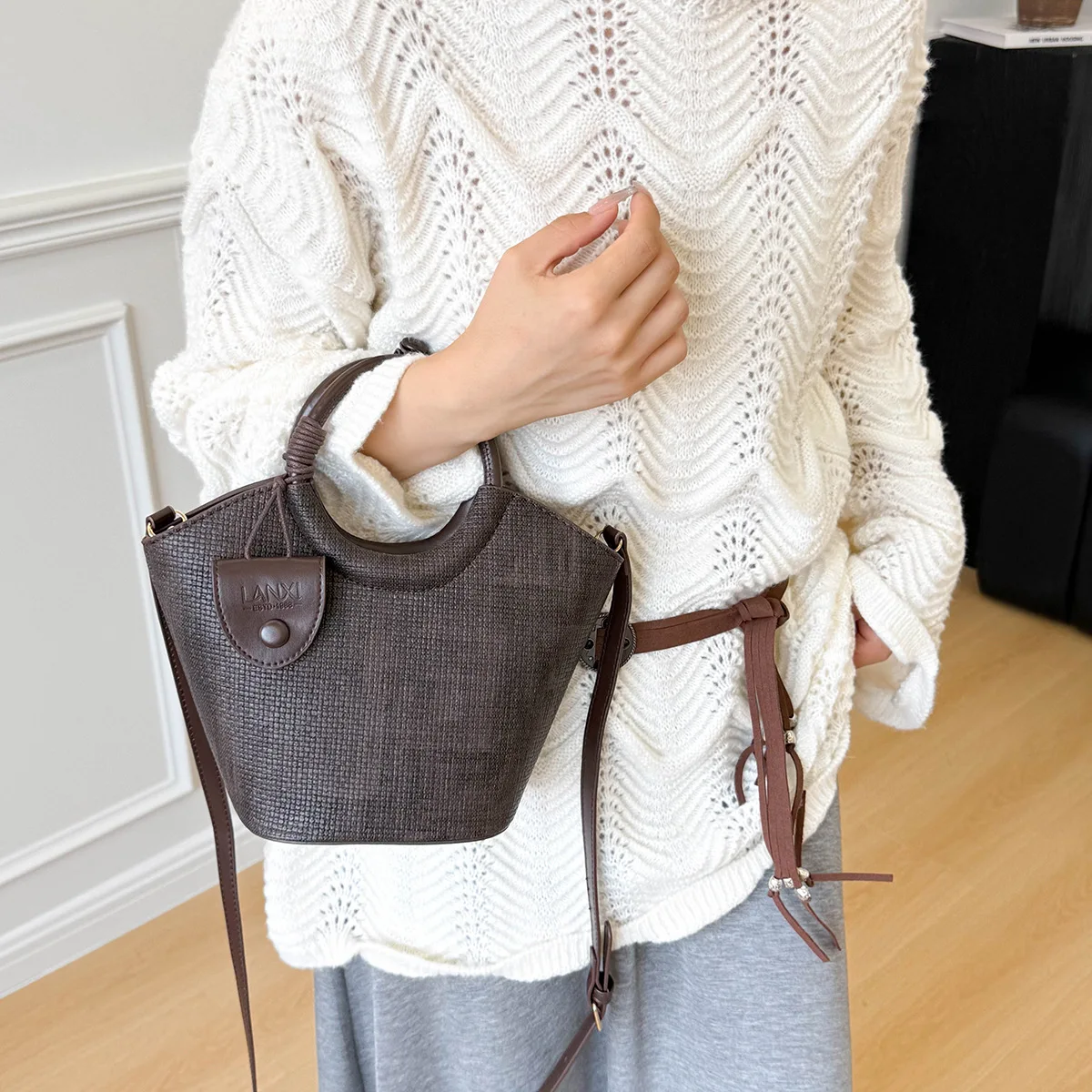 

Новая женская сумка-тоут Palm Island 2025 года, тканая сумка через плечо, модная летняя пляжная сумка, минималистичный стиль ​