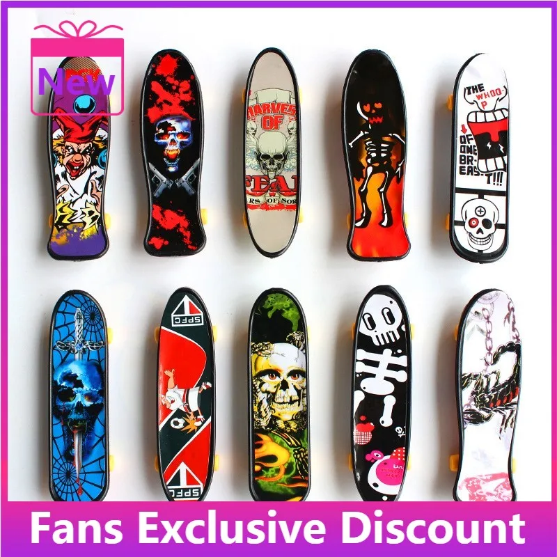 Hot Sale  NEW Random Color Bearing Wheels Skid Maple Mini Skateboard Plastic Stent Bearing Wheel Fingerboard Toys