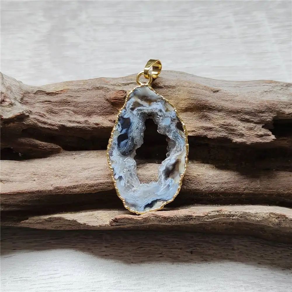 

FUWO Wholesale Natural Geode Slice Pendant,Golden Plated Black Gray Drusy Crystal Accessories For Jewelry Making 5Pcs/Lot PD129