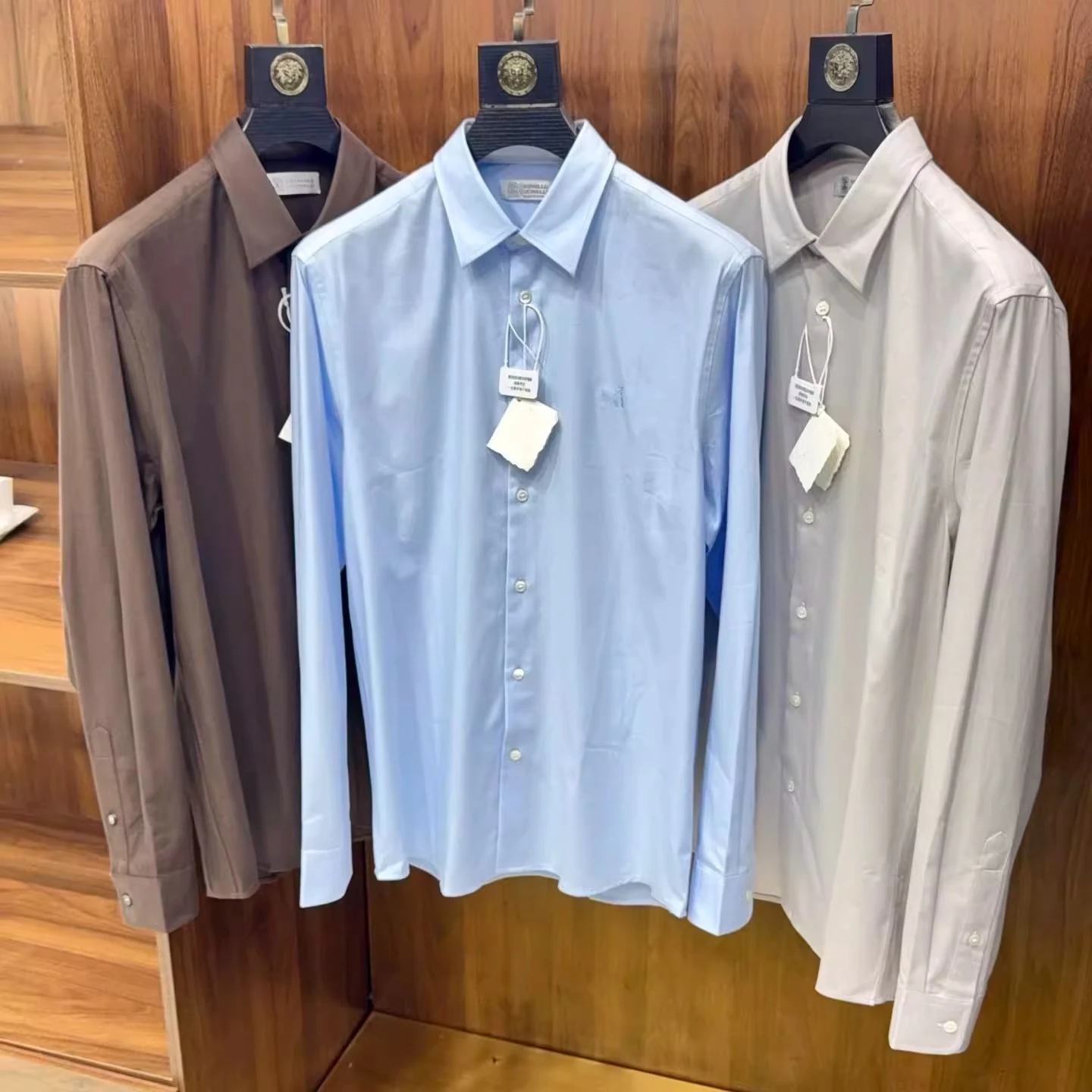 

BC Italy 25aw solid color casual lapel embroidered shirt