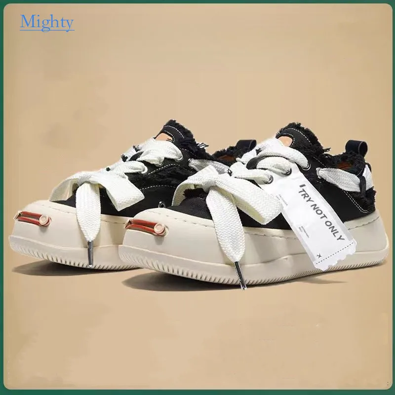 

Plus Size Small White Shoes Women Canvas Open Smile Men's And Women's Flat 2024 New Thick Soles Increase Face Canvas Sneakers