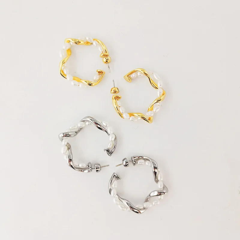 

Withered Fashionable And Personalized Metal Wrapped Earrings With Silver Needles Jewelry Earrings Women's Earrings Ear Cuffs