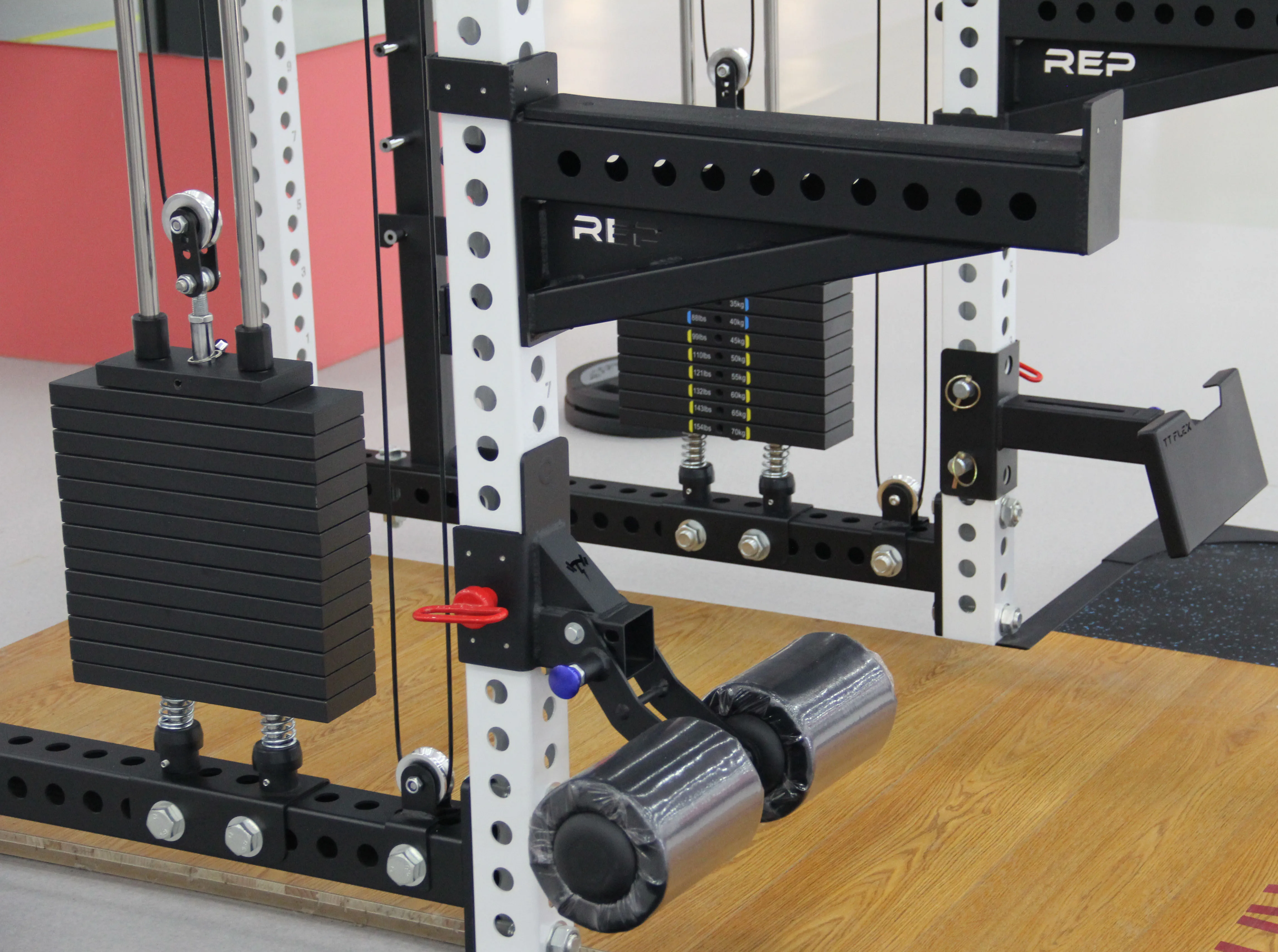 All-in-One Home Fitness Trainer Multifunctional Multifunctional Small Smith Machine for Bodybuilding Sports Chest