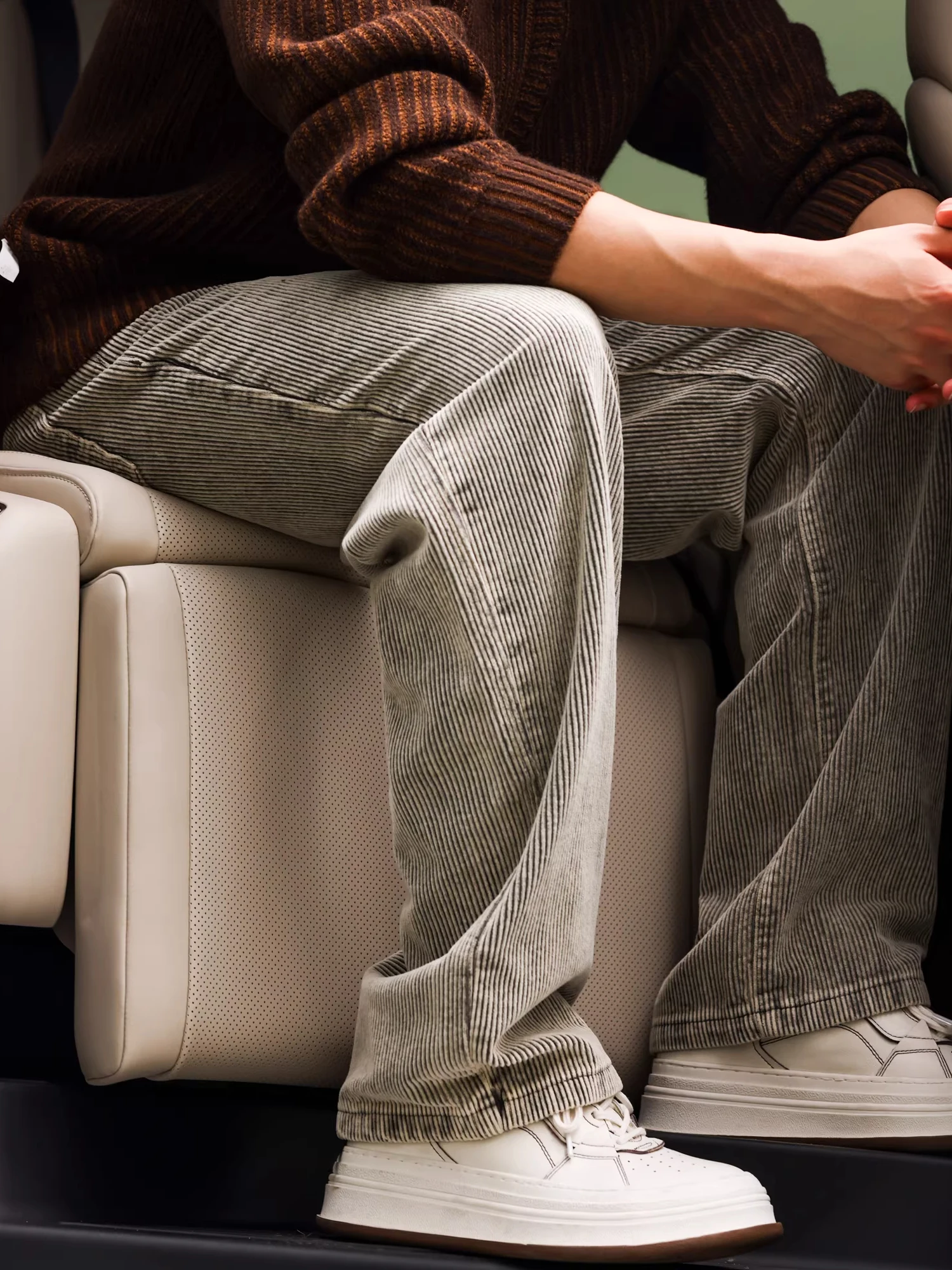 Retro American Larg… - image