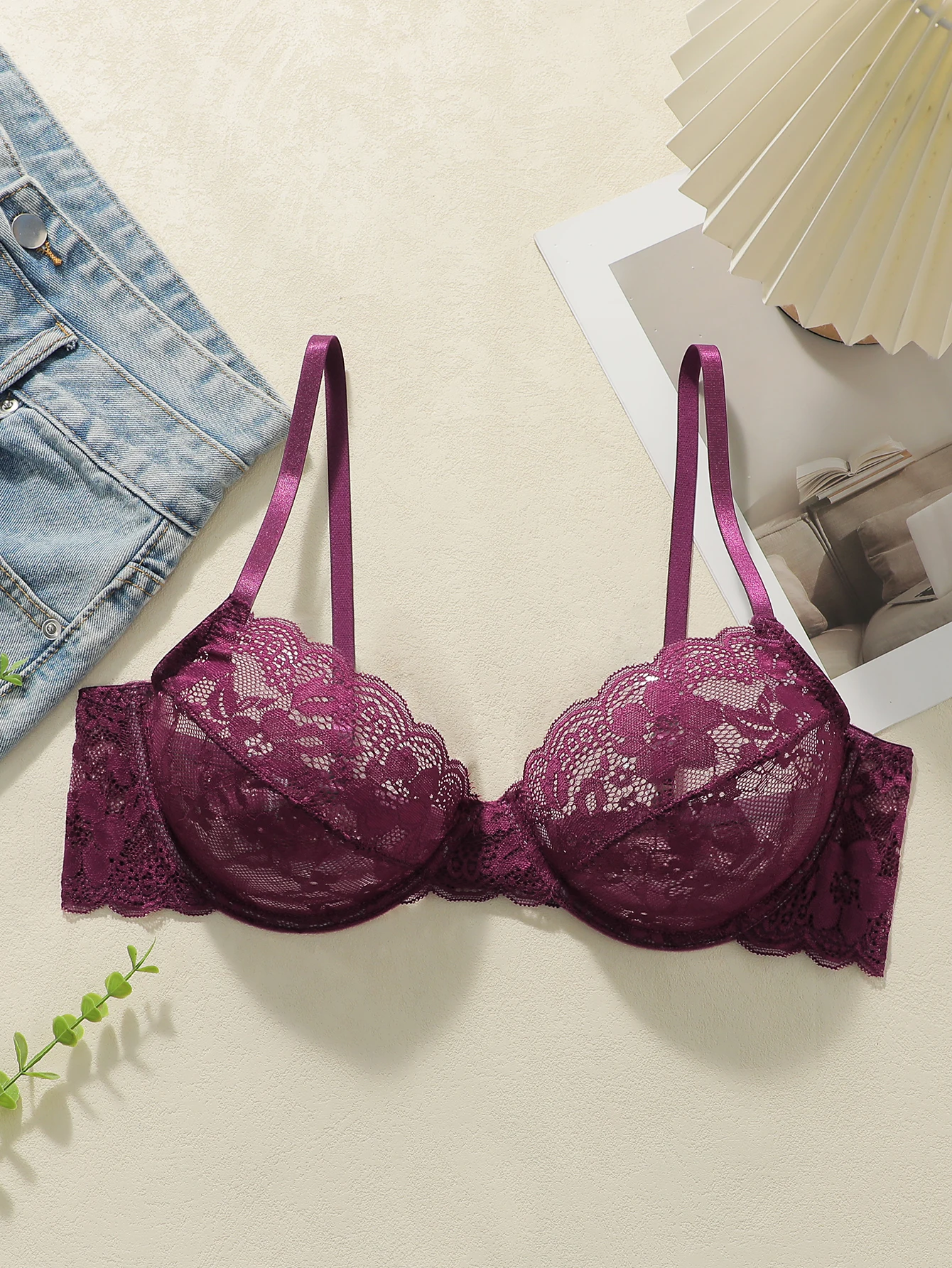 Women's lace thin sexy bra with steel rims gathered push up straps adjustable comfortable fit bra MR2690