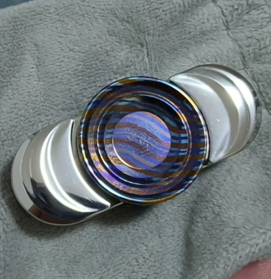Used EDC WYLP EDC stacked mirror steel+Imascus gyroscope fidget spinner metal decompression toy