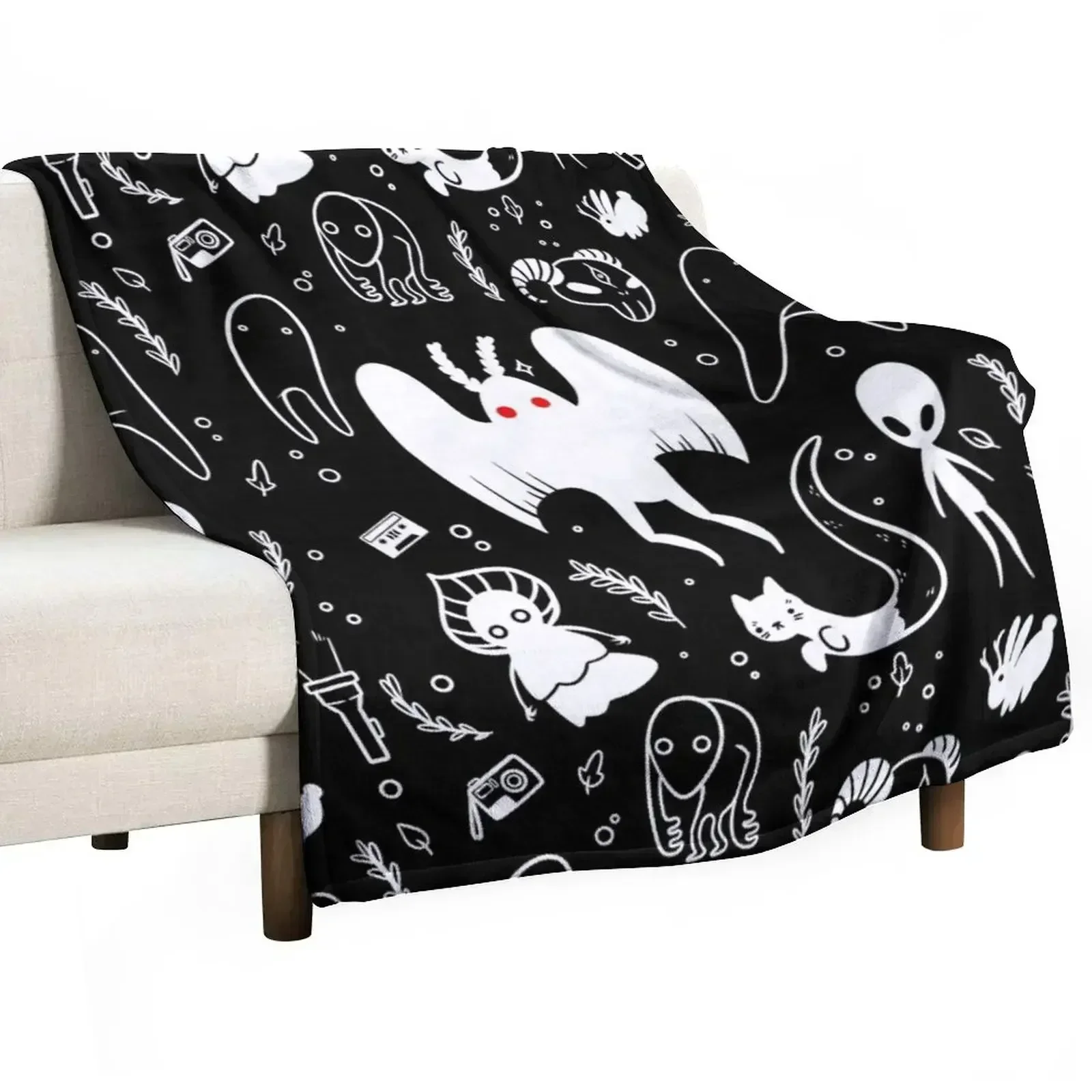 cryptids in black Throw Blanket Thermal Shaggy Multi-Purpose Furrys Decorative Throw Moving Blankets