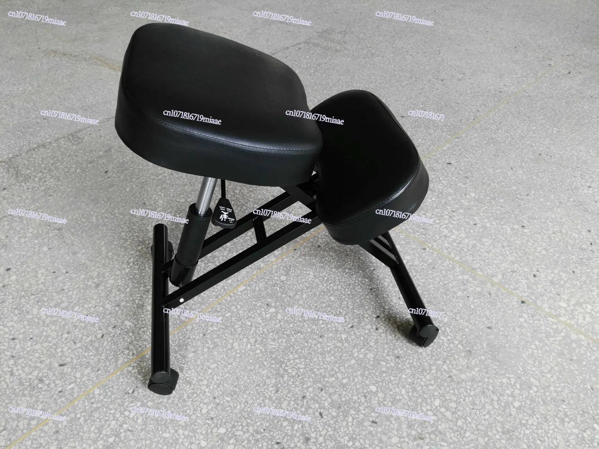 

Folding Chair Fishing Stool Fishing Utensils Stall Chair One Piece