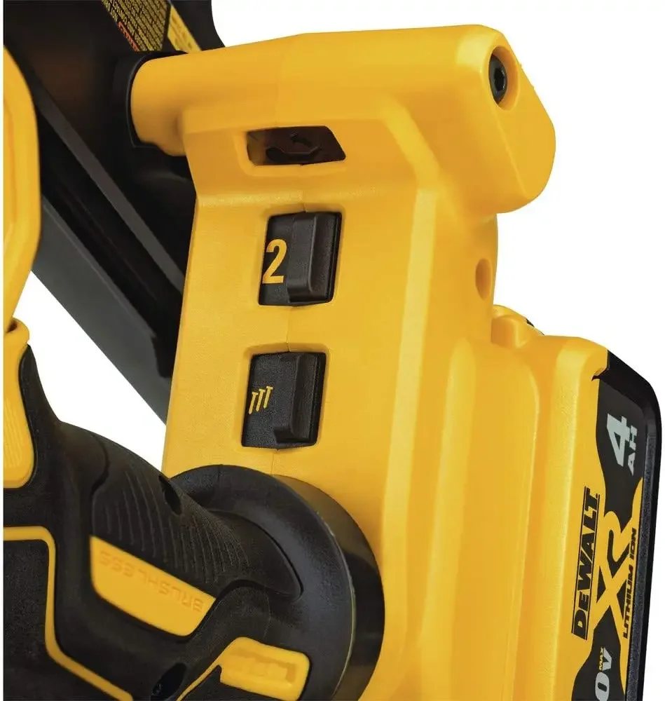 Kit de nailer de enquadramento DEWALT 20V MAX*, 21 graus, colado de plástico (DCN21PLM1)