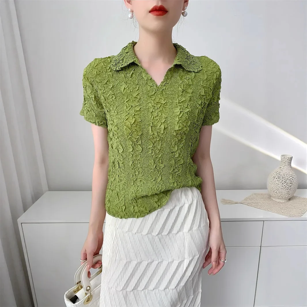 

Miyake Style Pleated Top for Women 2025 New Solid Color Handmade Pleated Lapel Short Sleeve Casual Versatile T-shirt for Women