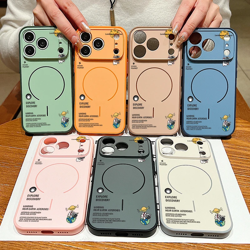 Hanging Astronaut Pattern Case For iPhone 17 Pro Max Magnetic For Magsafe Skin Feeling Cover For iPhone 16 18 Pro Max 15 14 13